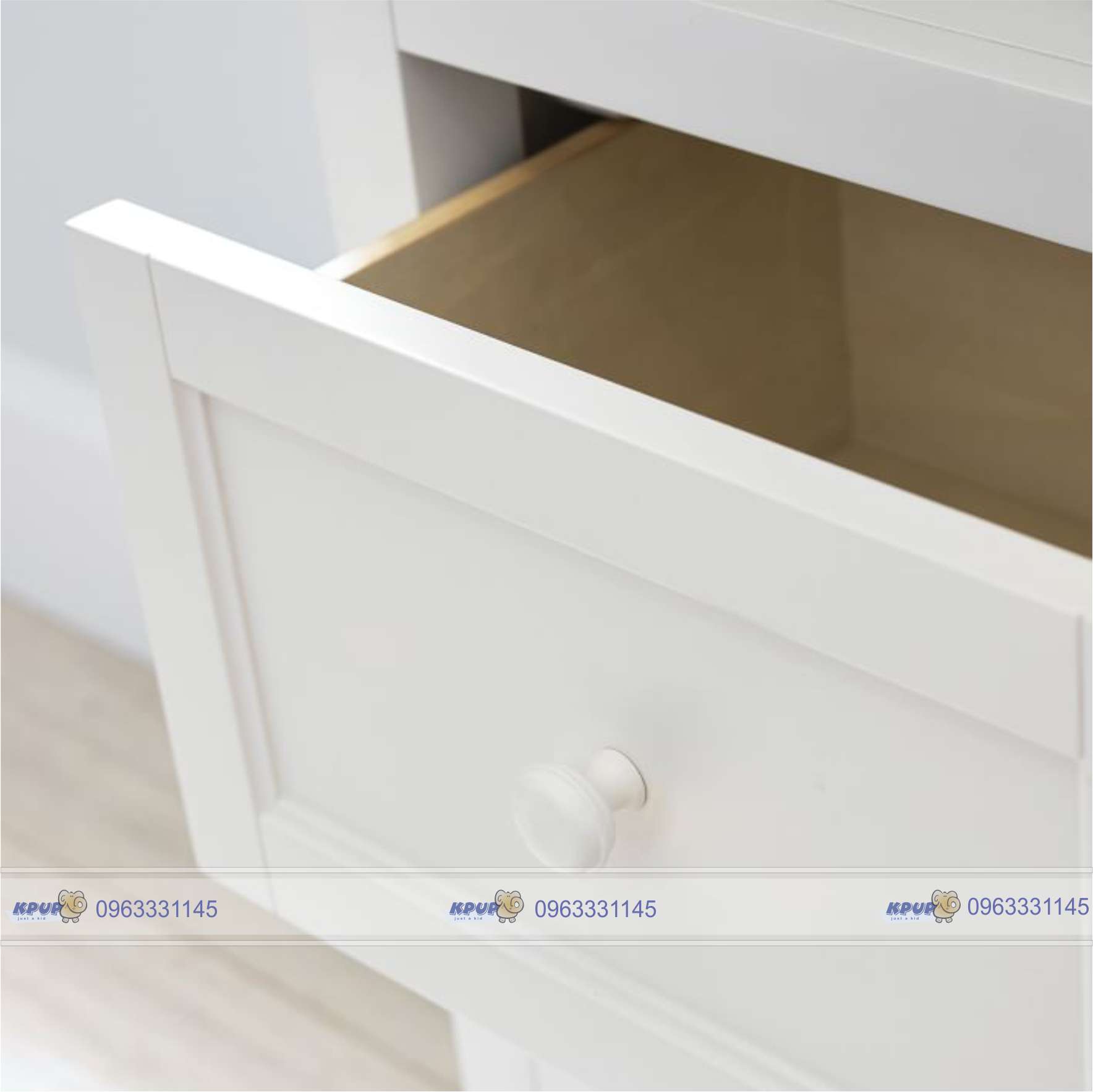 Tủ sách KTS-001173